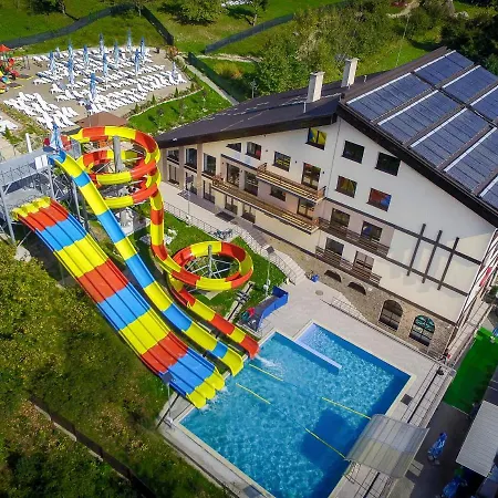 Sat De Vacanta Martisorul Holiday park Cacica