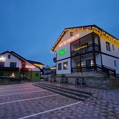 Sat De Vacanta Martisorul Holiday park Cacica
